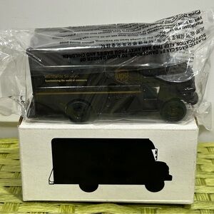 Vintage UPS Delivery Truck Promotional Model w/Box